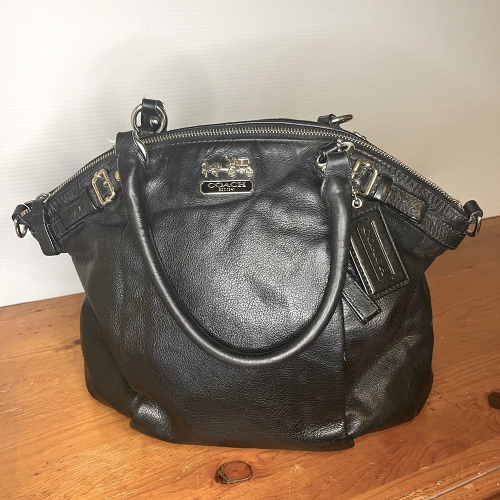 Black Coach purse, hand bag, purple inside. Great condition barley used